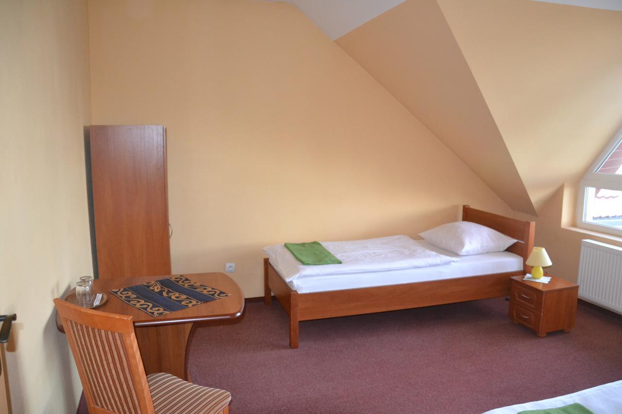 Hotelik Orlik Legnickie Pole Quarto foto